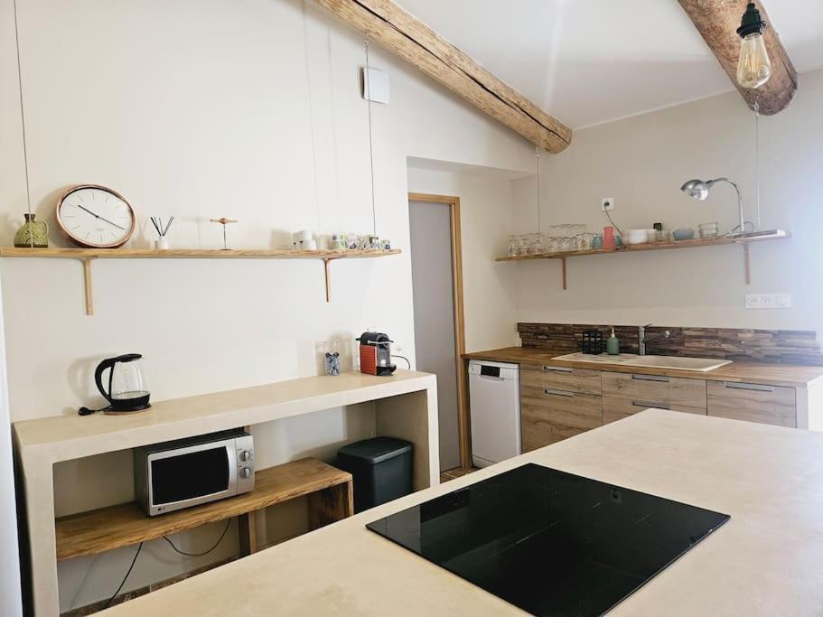 Le Gite De La Marquise - Elegant Appartement Avec Terrasse - Montboucher-sur-Jabron Bagian luar foto